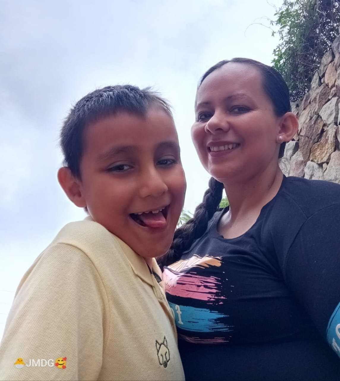 Nos recibió con un cálido abrazo